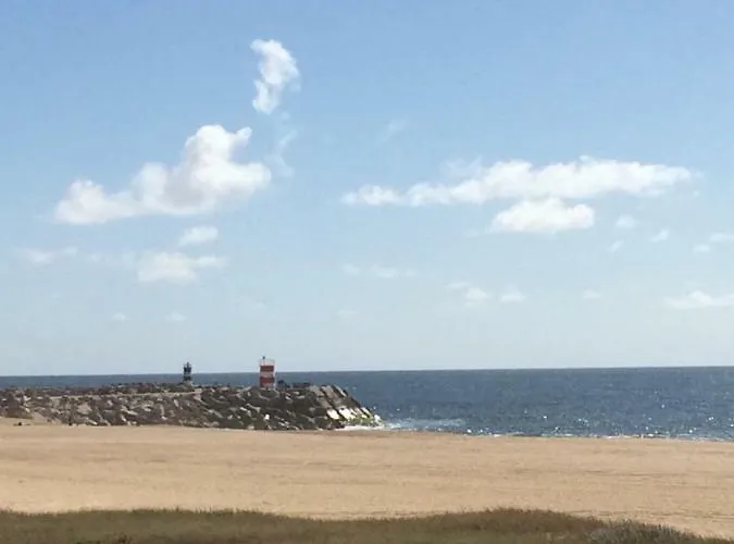 Grace House Nazaré